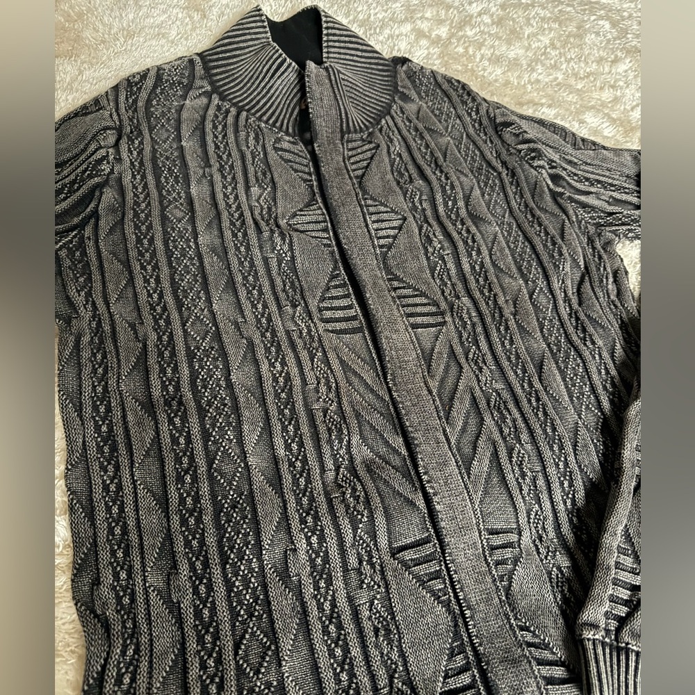 Men's Gray/Black Cardigan zip-up Sweater